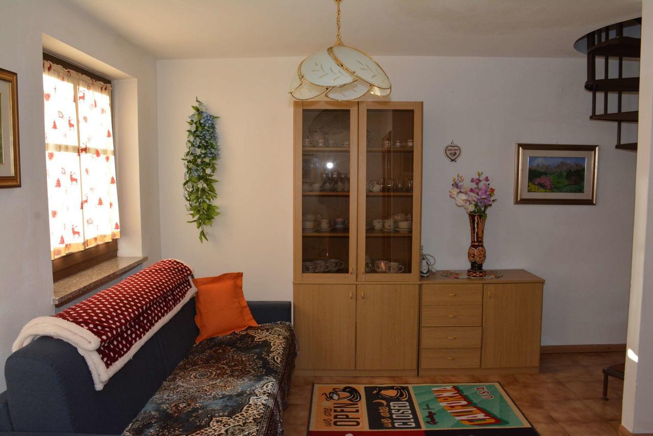 Appartamenti Vincenzo E Marcella Campitello di Fassa Exterior foto